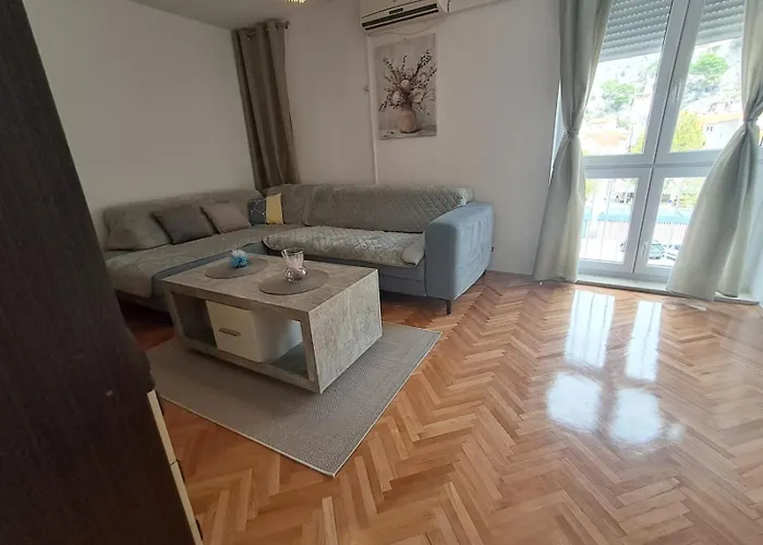 Apartment Snow White Omiš